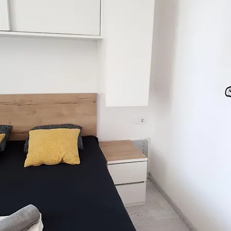- Center 3* Pula