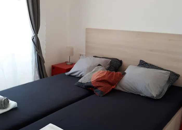 Center 게스트하우스