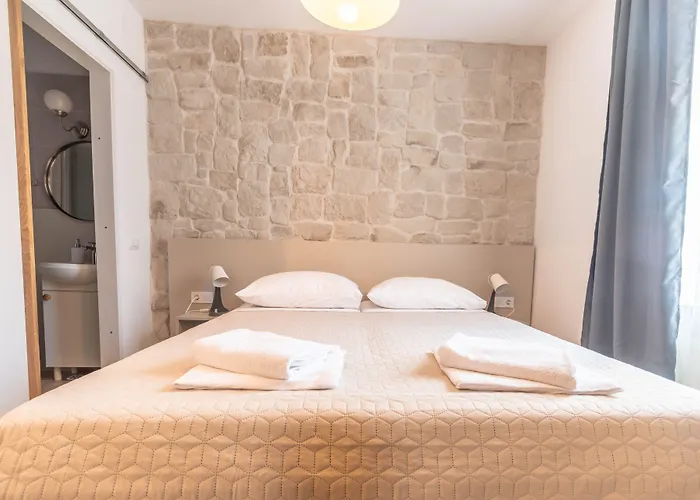 Center 게스트하우스 3*