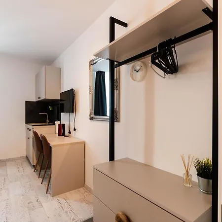 L&B City Center Studios Apartments Pula