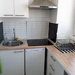 - Center Гостевой дом 3*