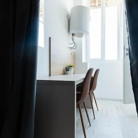 Center Studios Apartments Pula