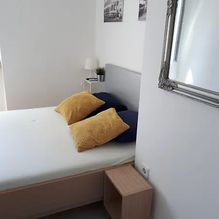 Studio Apartments - Pula City Center Guest house 3*