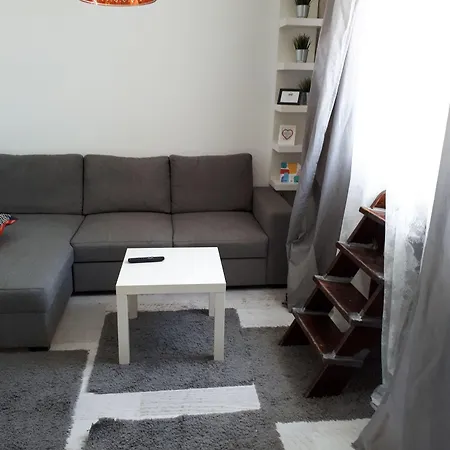 Center Studios Apartments Pula